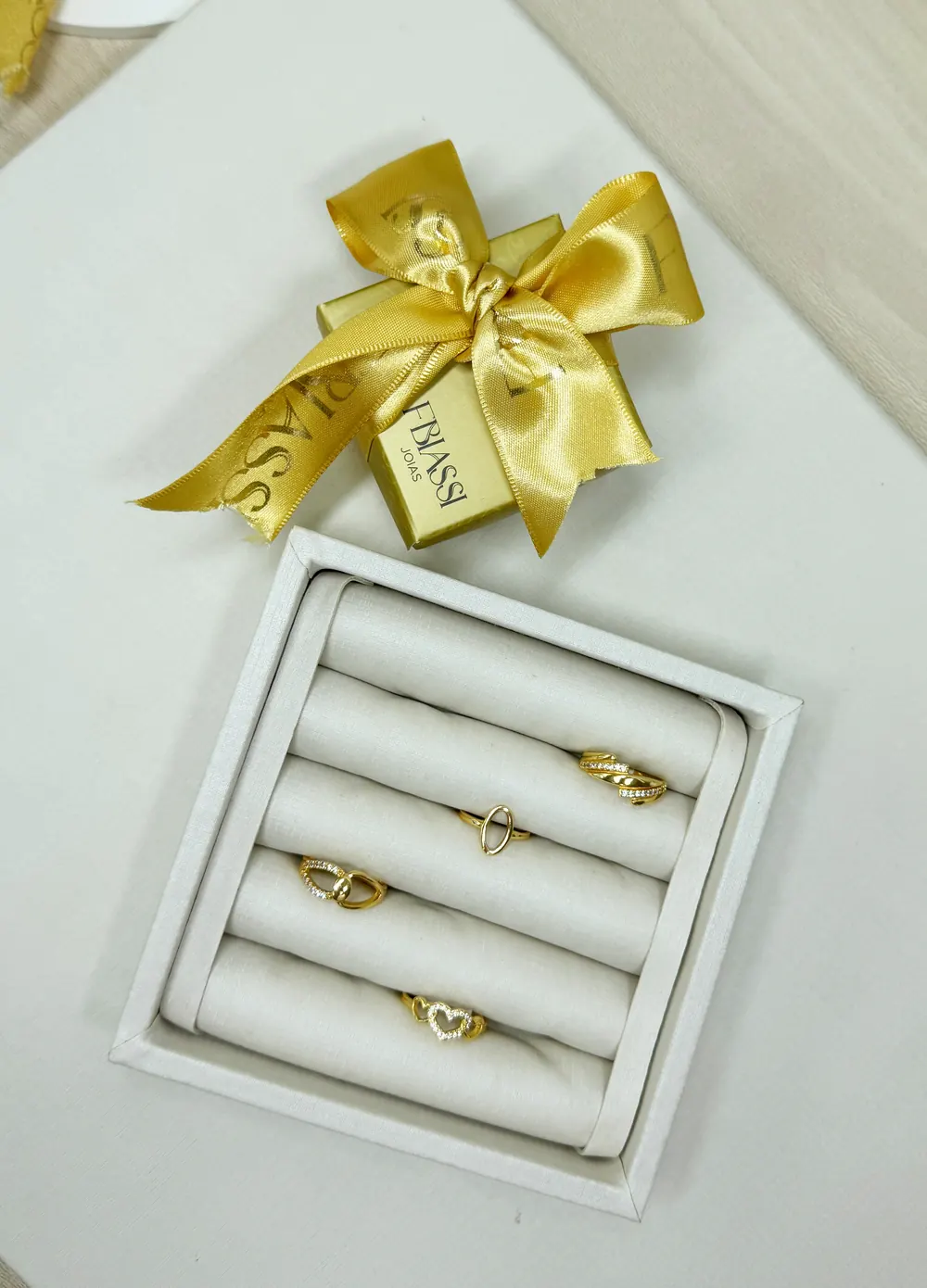 Inspiração de Dourado feminino da FBiassi Joias em Caxias do Sul